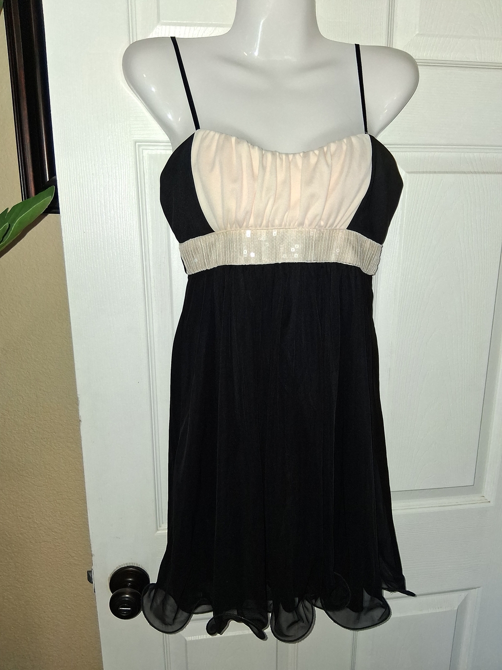 Vintage Y2K Ruby Rox Empire Waist Sequin Cocktail Dress Small